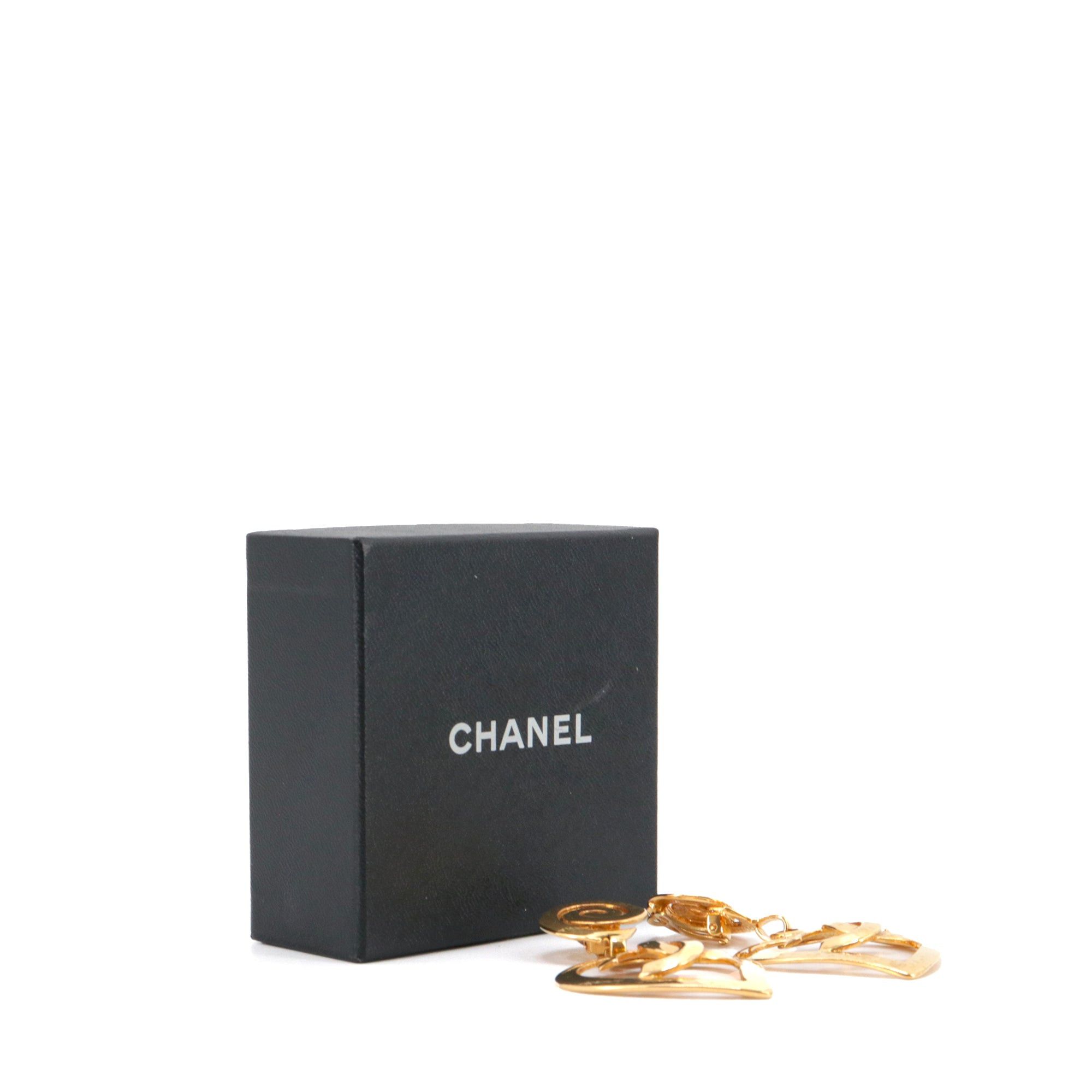 Chanel CHANEL - Vintage Chanel CC Heart earrings in gold metal Size ONE SIZE - 5 Thumbnail
