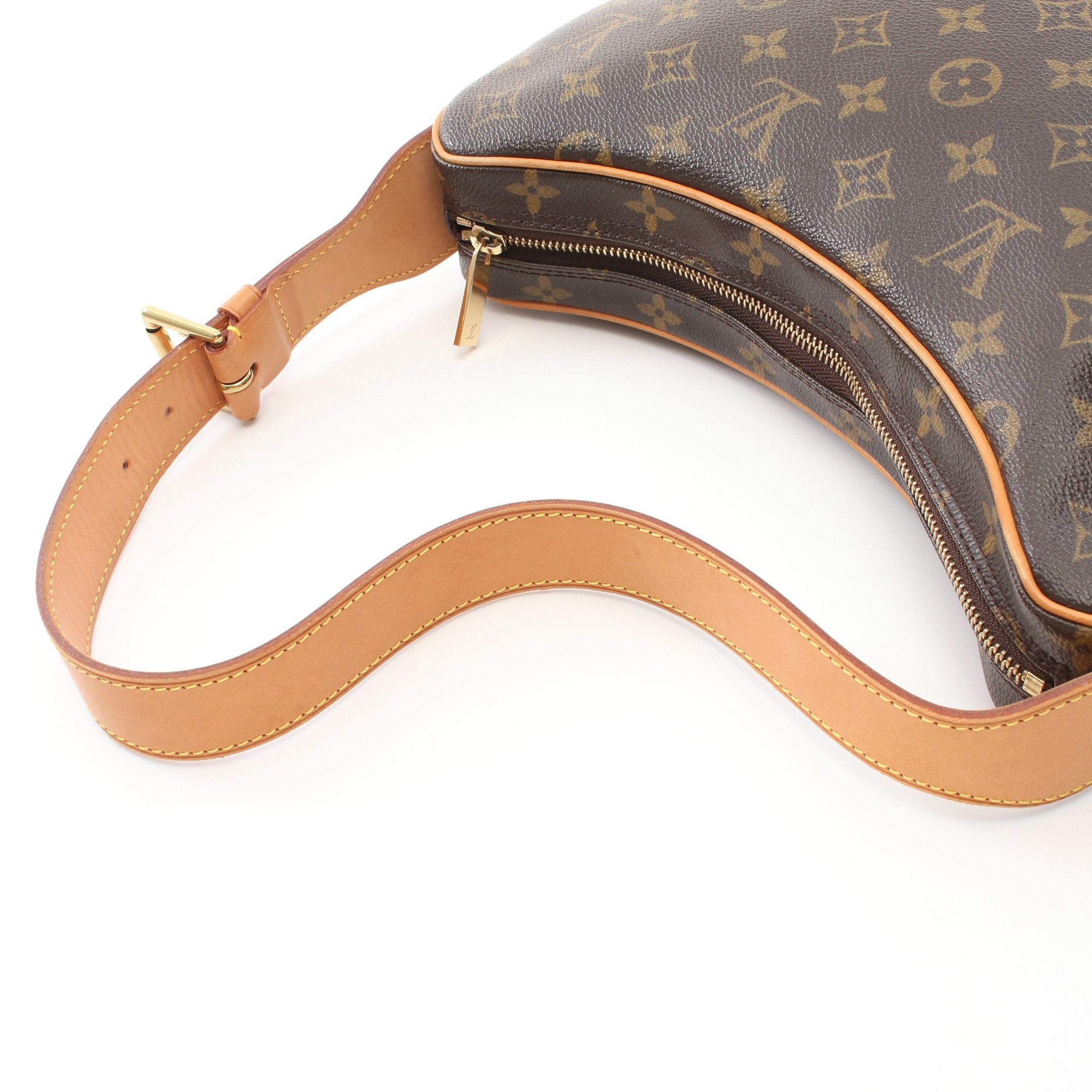 Louis Vuitton Louis Vuitton Croissant Mm Monogram Shoulder Bag Leather Brown Size ONE SIZE - 9 Thumbnail