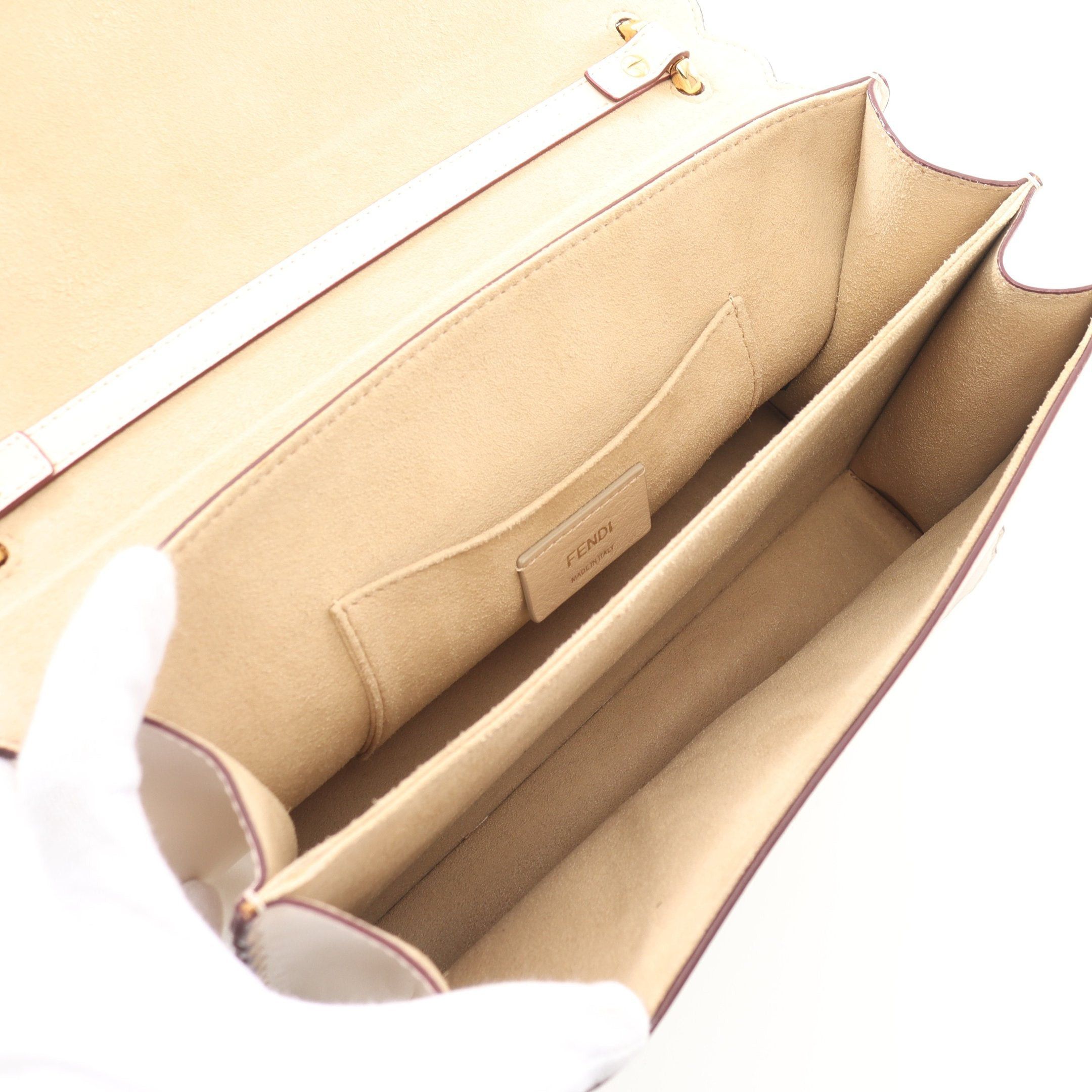 Fendi Fendi Kan I Handbag Leather Light Beige Size ONE SIZE - 3 Thumbnail