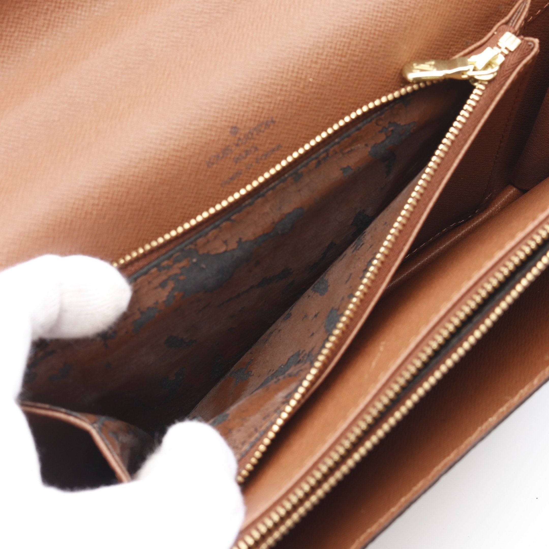 Louis Vuitton Louis Vuitton Concorde Monogram Handbag Leather Brown Size ONE SIZE - 9 Thumbnail