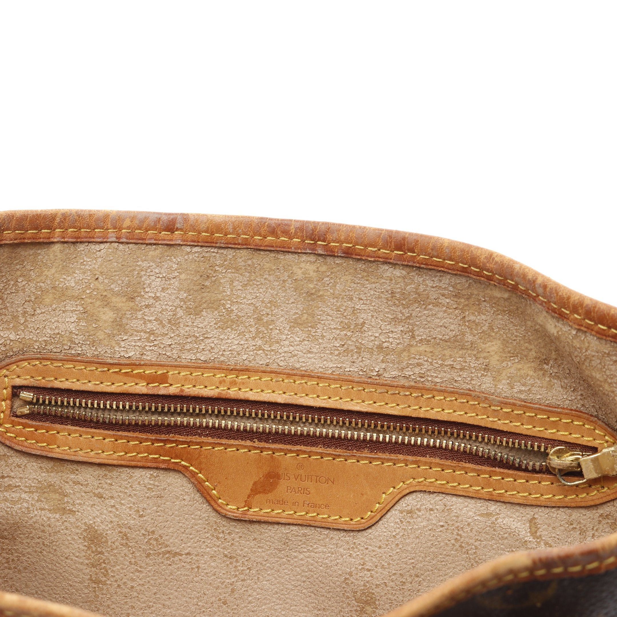 Louis Vuitton Louis Vuitton Bucket Gm Monogram Shoulder Bag Leather Brown Size ONE SIZE - 15 Thumbnail