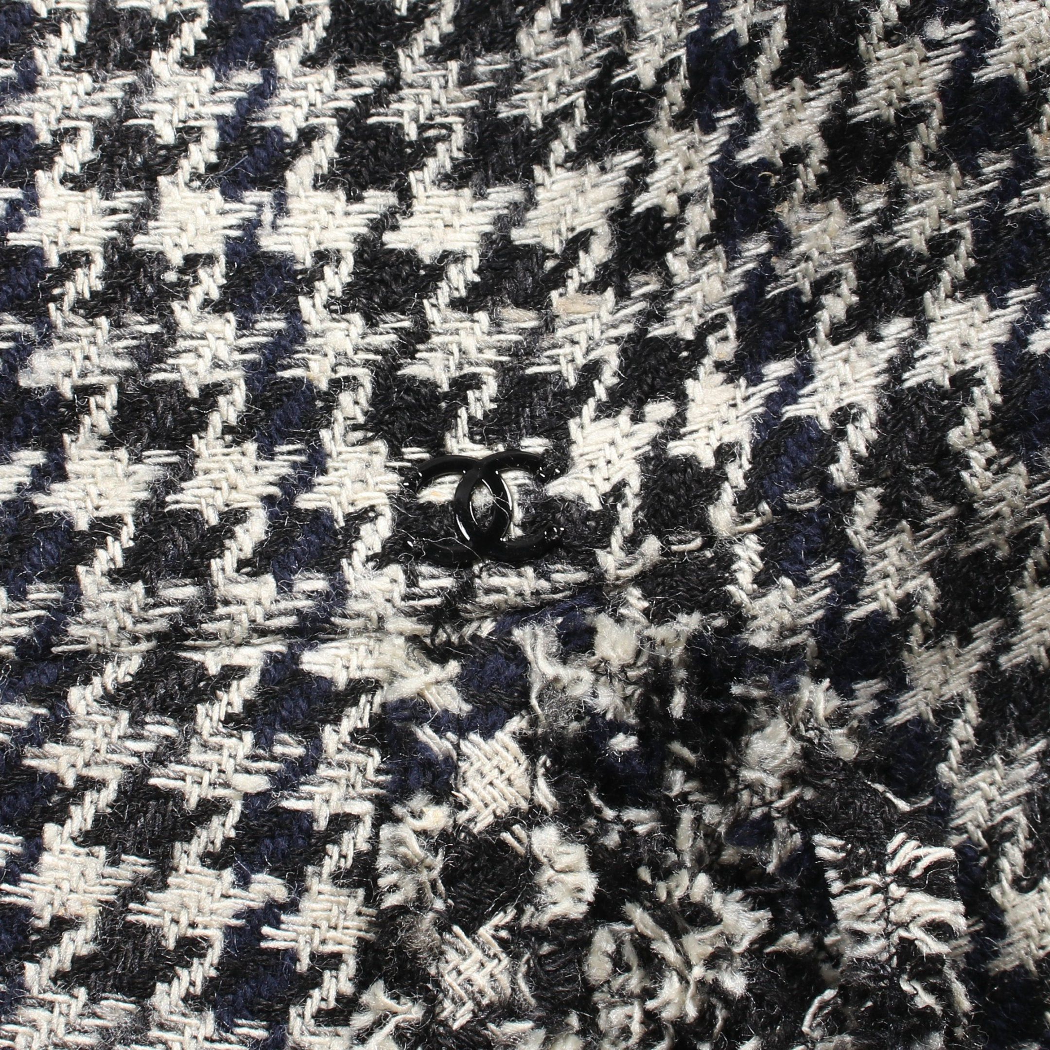 Chanel Chanel Tweed Skirt Suit Set Up Houndstooth Silk Linen Wool Off White Black Navy Fringe 07A Size ONE SIZE - 12 Thumbnail