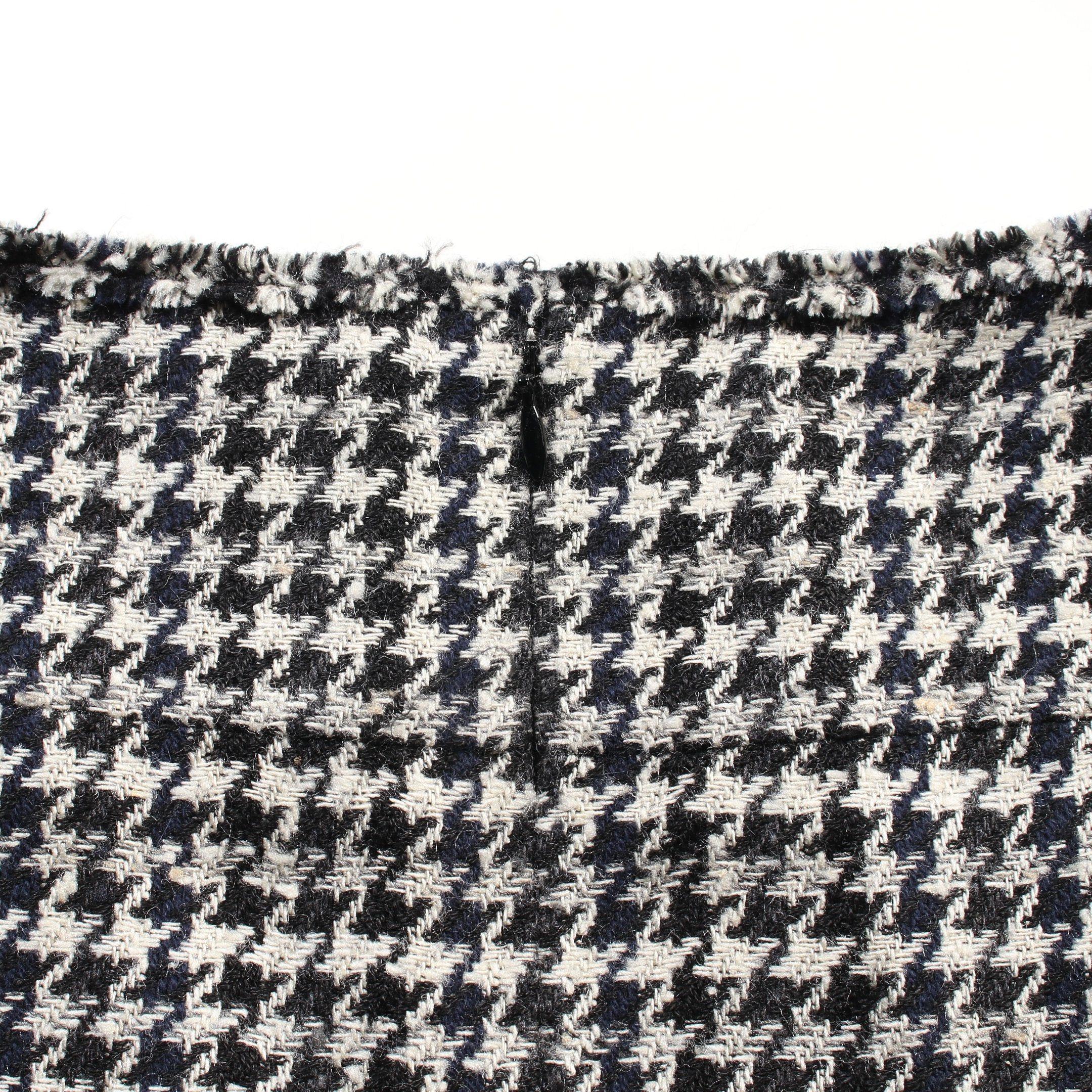 Chanel Chanel Tweed Skirt Suit Set Up Houndstooth Silk Linen Wool Off White Black Navy Fringe 07A Size ONE SIZE - 7 Thumbnail