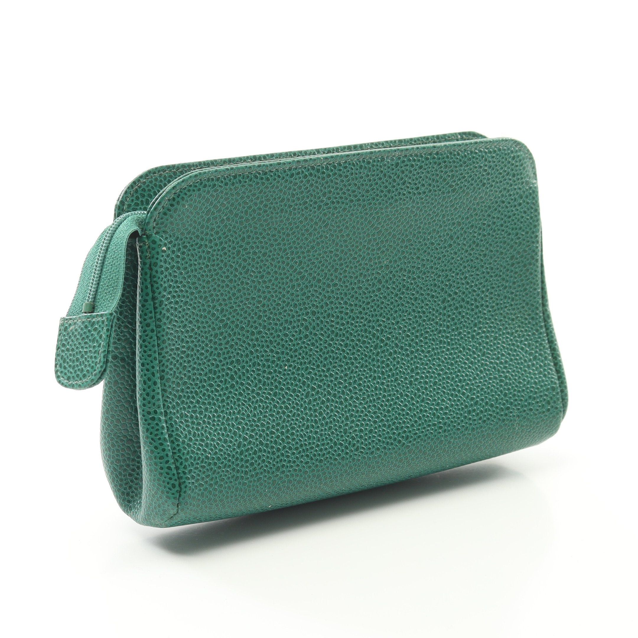 Chanel Chanel Big Coco Mark Pouch Caviar Skin Green Gold Hardware Size ONE SIZE - 2 Thumbnail