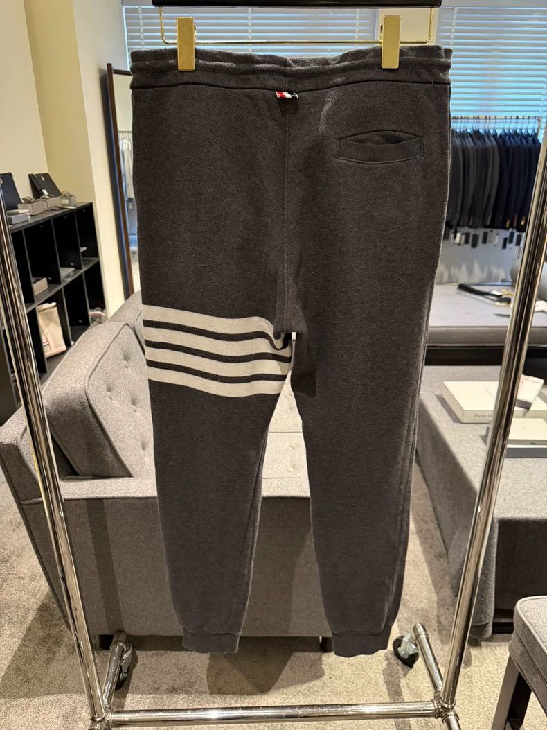 Thom Browne Classic Thom Browne Dark Gray Sweatpants-dmc Size US 32 / EU 48 - 2 Thumbnail