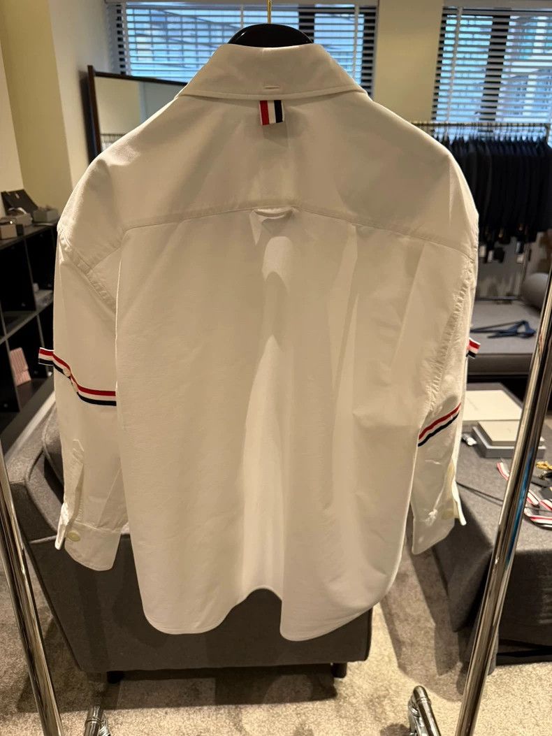 Thom Browne Classic White Button-Up Shirt by Thom Browne-dmc Size US M / EU 48-50 / 2 - 2 Thumbnail
