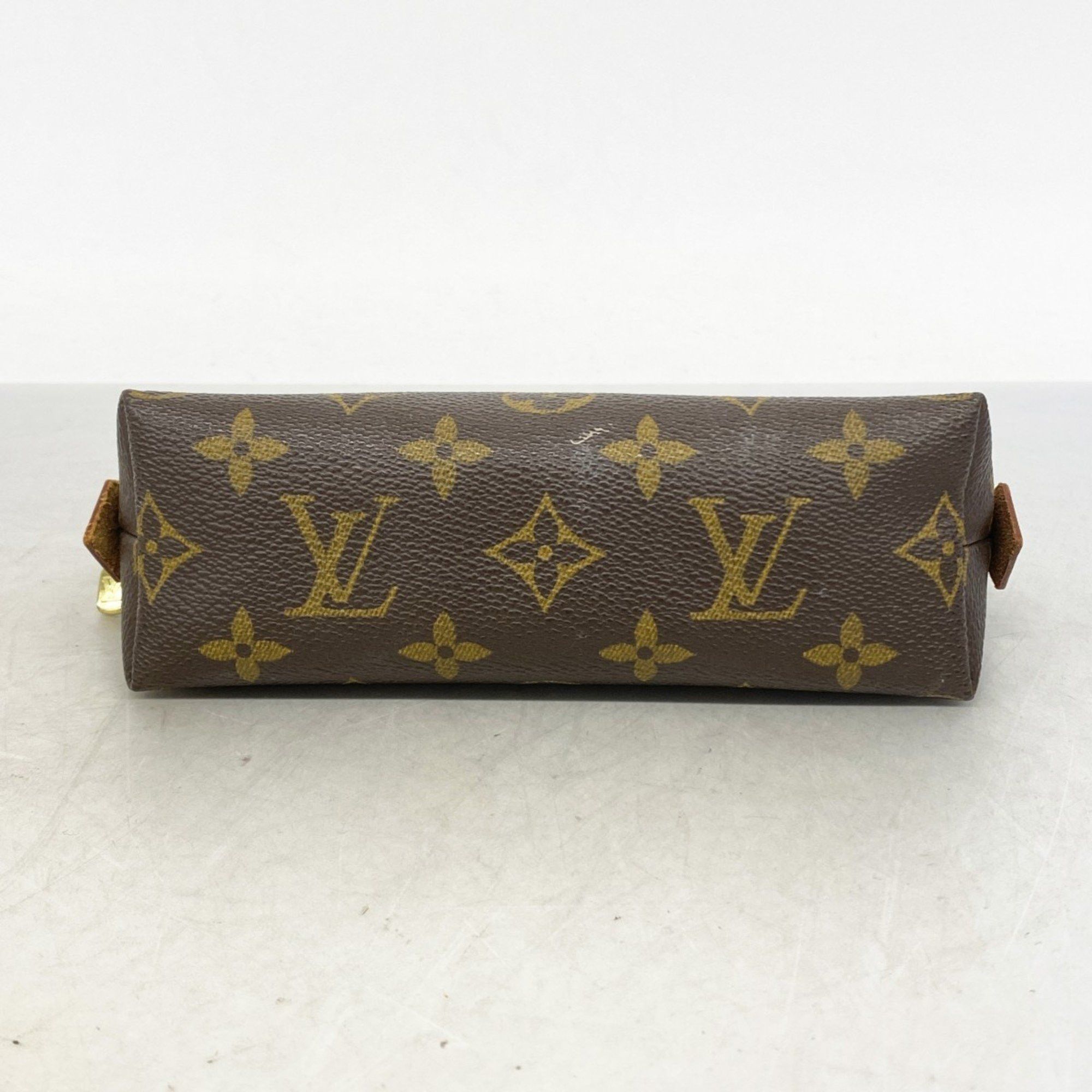 Louis Vuitton Louis Vuitton Cosmetic Pouch clutch Size ONE SIZE - 4 Thumbnail