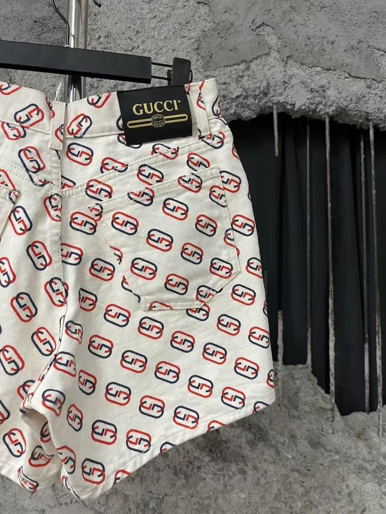 Gucci Gucci Printed Casual Shorts-dmc Size US 30 / EU 46 - 3 Thumbnail