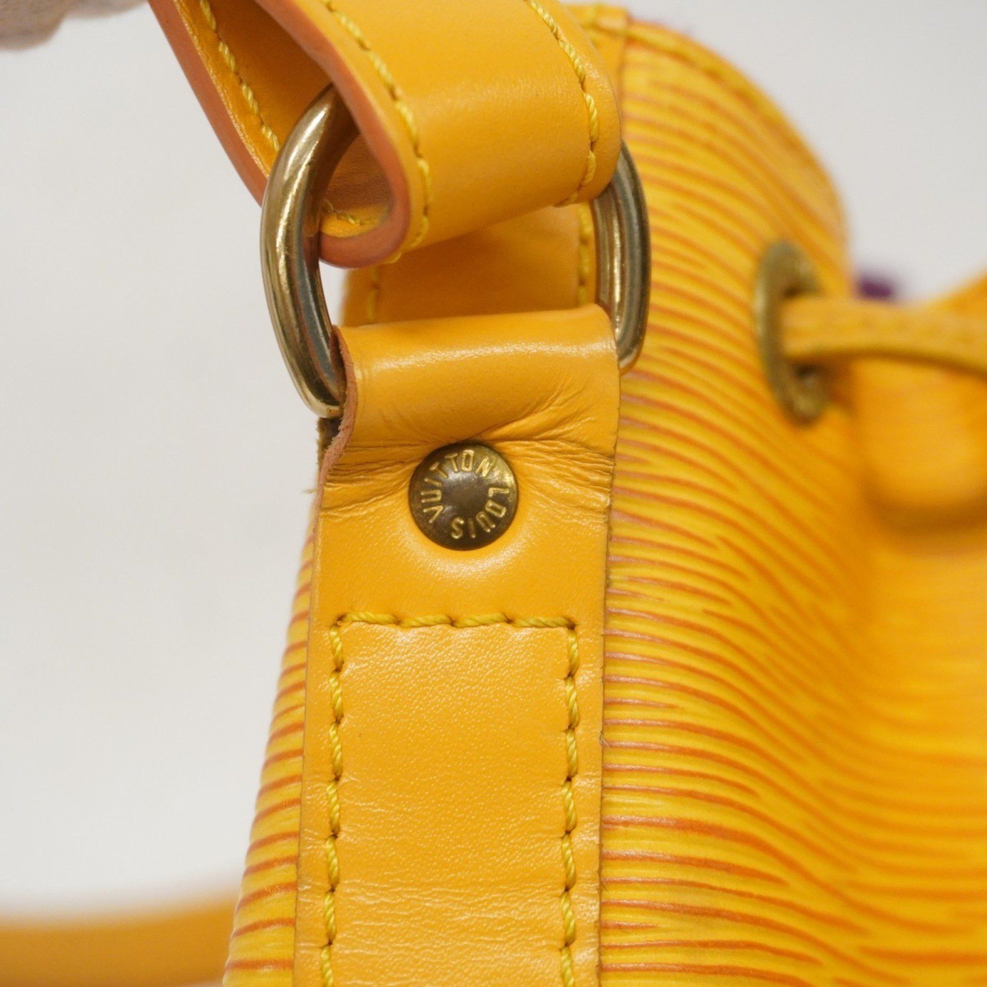 Louis Vuitton Louis Vuitton Petit Noé shoulder Size ONE SIZE - 16 Thumbnail