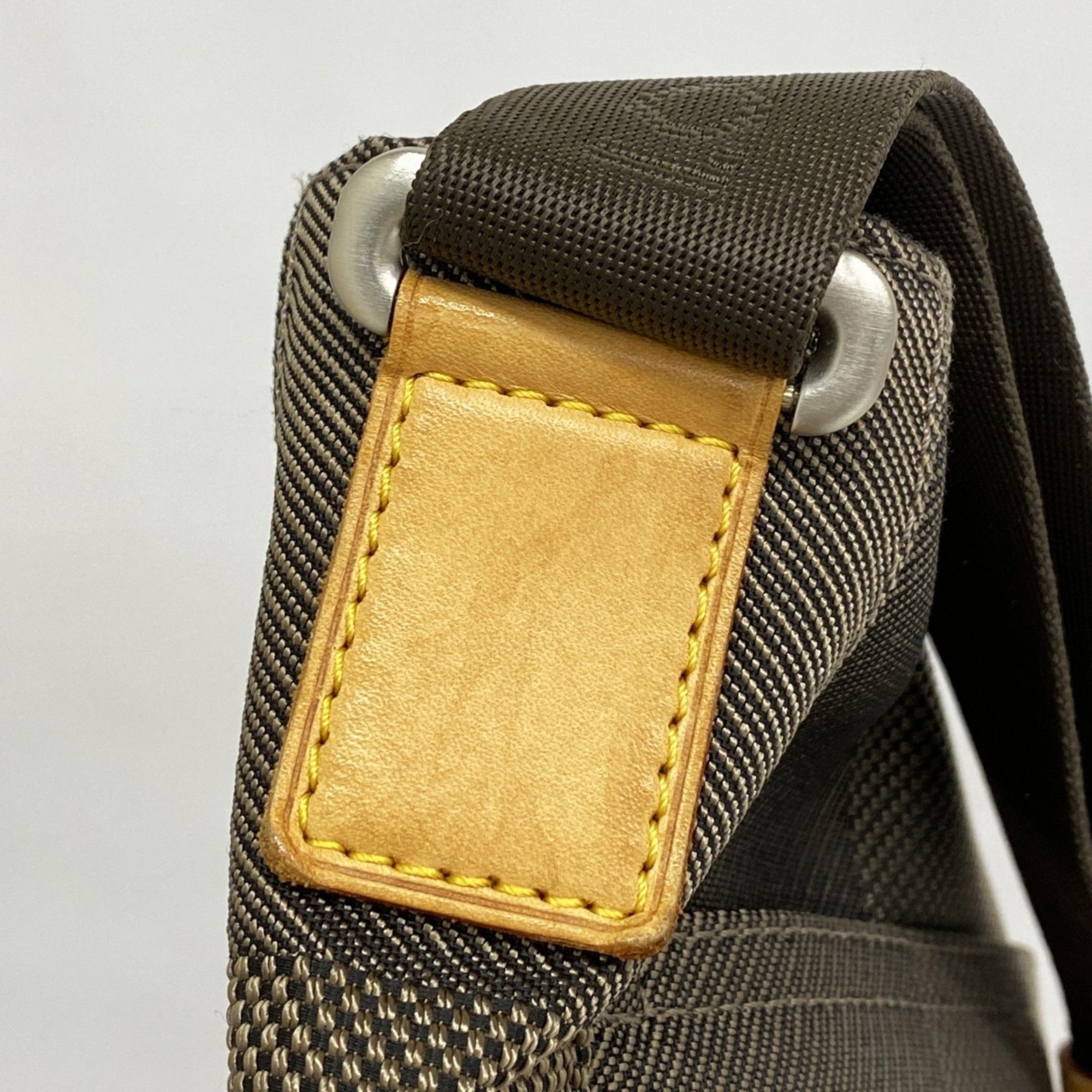 Louis Vuitton Louis Vuitton Compagnon shoulder Size ONE SIZE - 8 Thumbnail