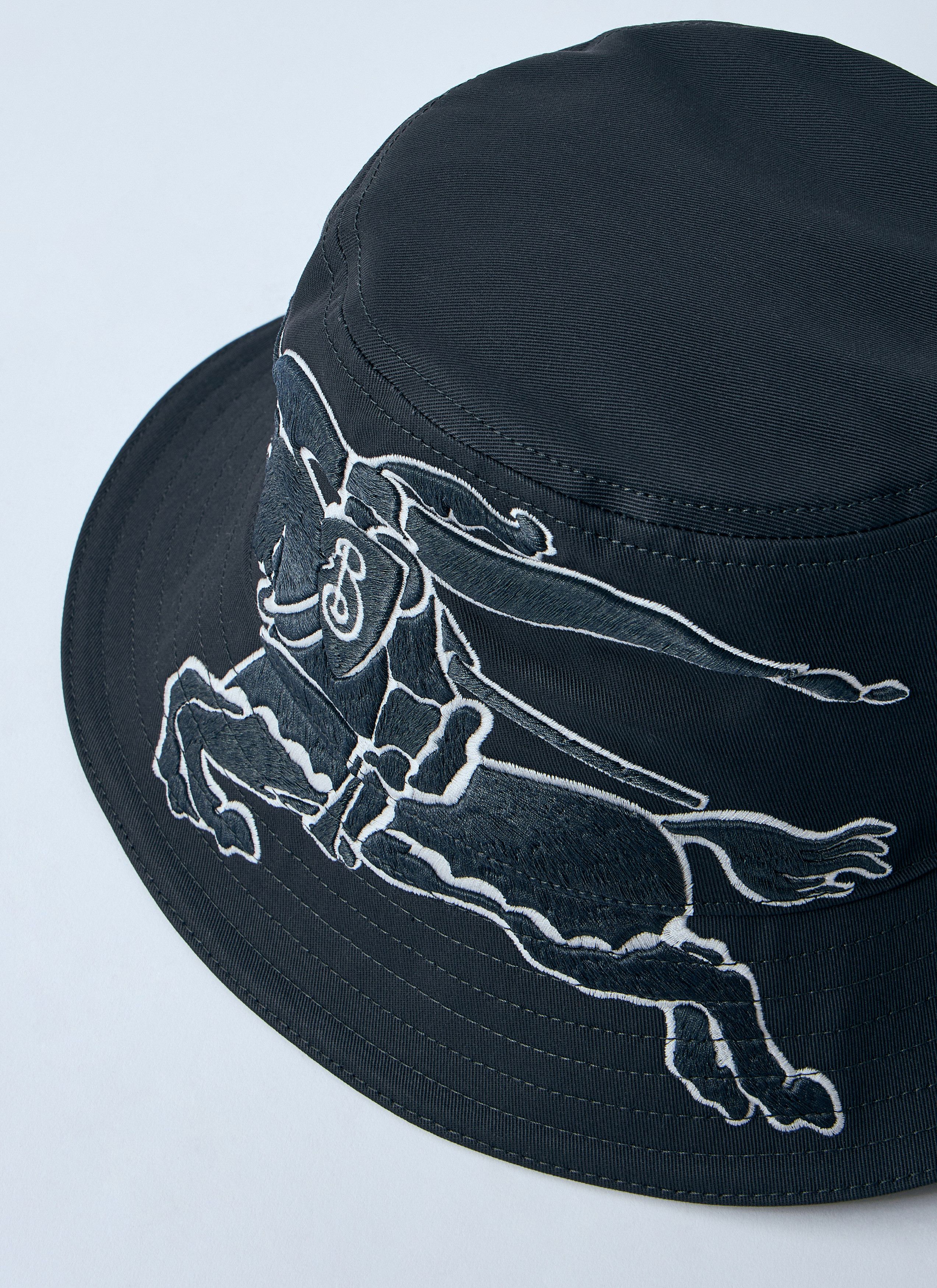 Burberry Logo Motif Bucket Hat Size ONE SIZE - 2 Thumbnail