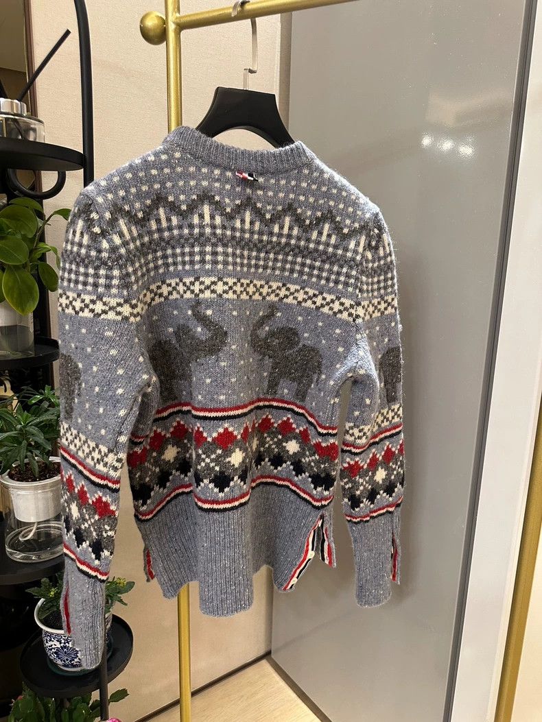 Thom Browne Thom Browne Women's Elephant Pattern Sweater-dmc Size US M / EU 48-50 / 2 - 7 Thumbnail