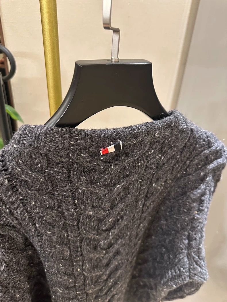 Thom Browne Thom Browne Classic Wool Sweater for Men-dmc Size US XS / EU 42 / 0 - 8 Thumbnail