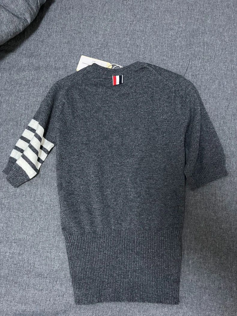 Thom Browne Short-sleeve Gray Cashmere Sweater-dmc Size US S / EU 44-46 / 1 - 4 Thumbnail