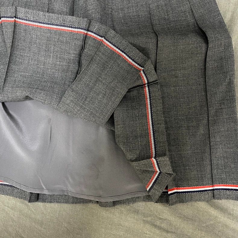 Thom Browne Thom Browne Pleated Skirt with Color Stripe-dmc Size US 38 / EU 54 - 5 Thumbnail