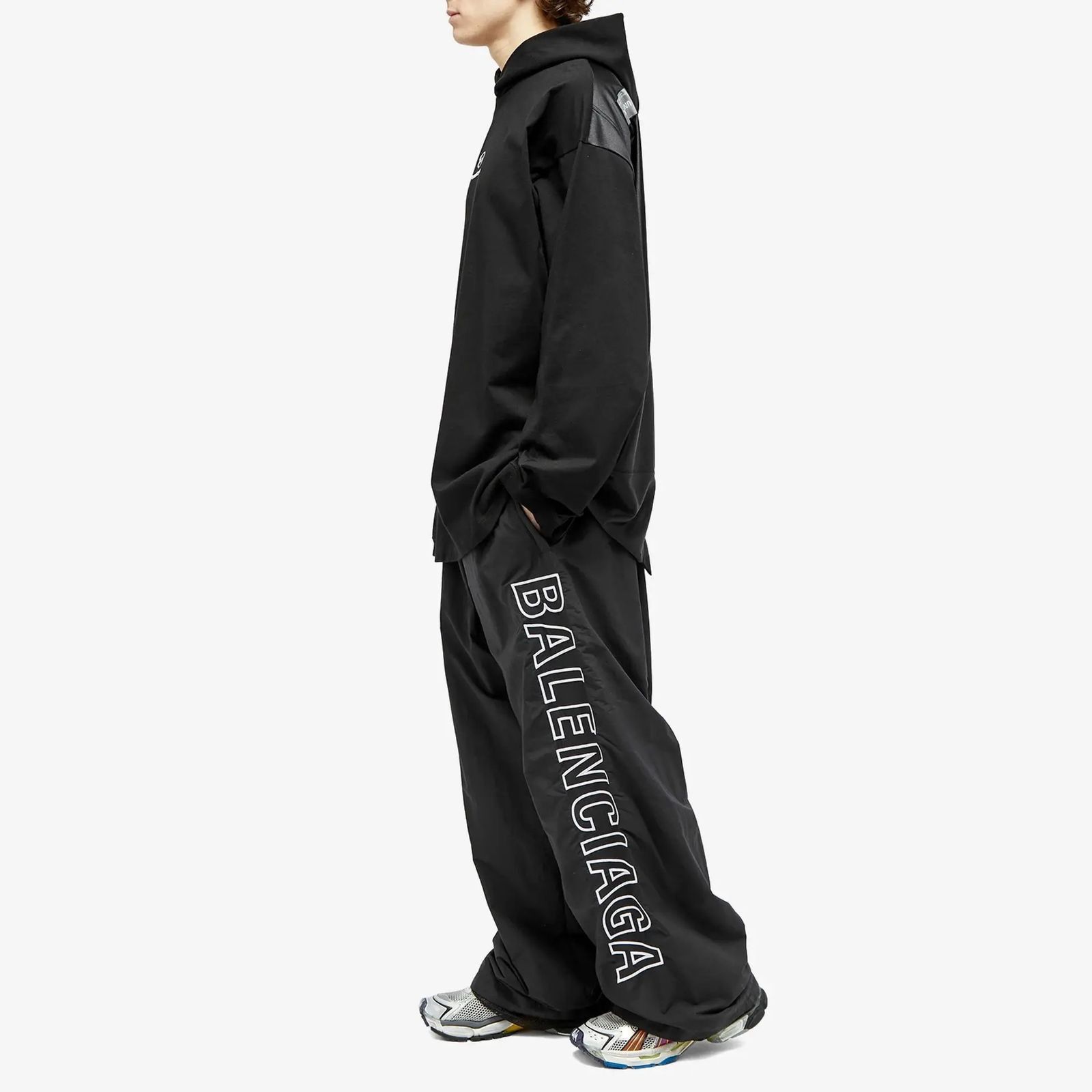 Balenciaga Outline Tracksuit Pants in Black Size US 34 / EU 50 - 3 Thumbnail