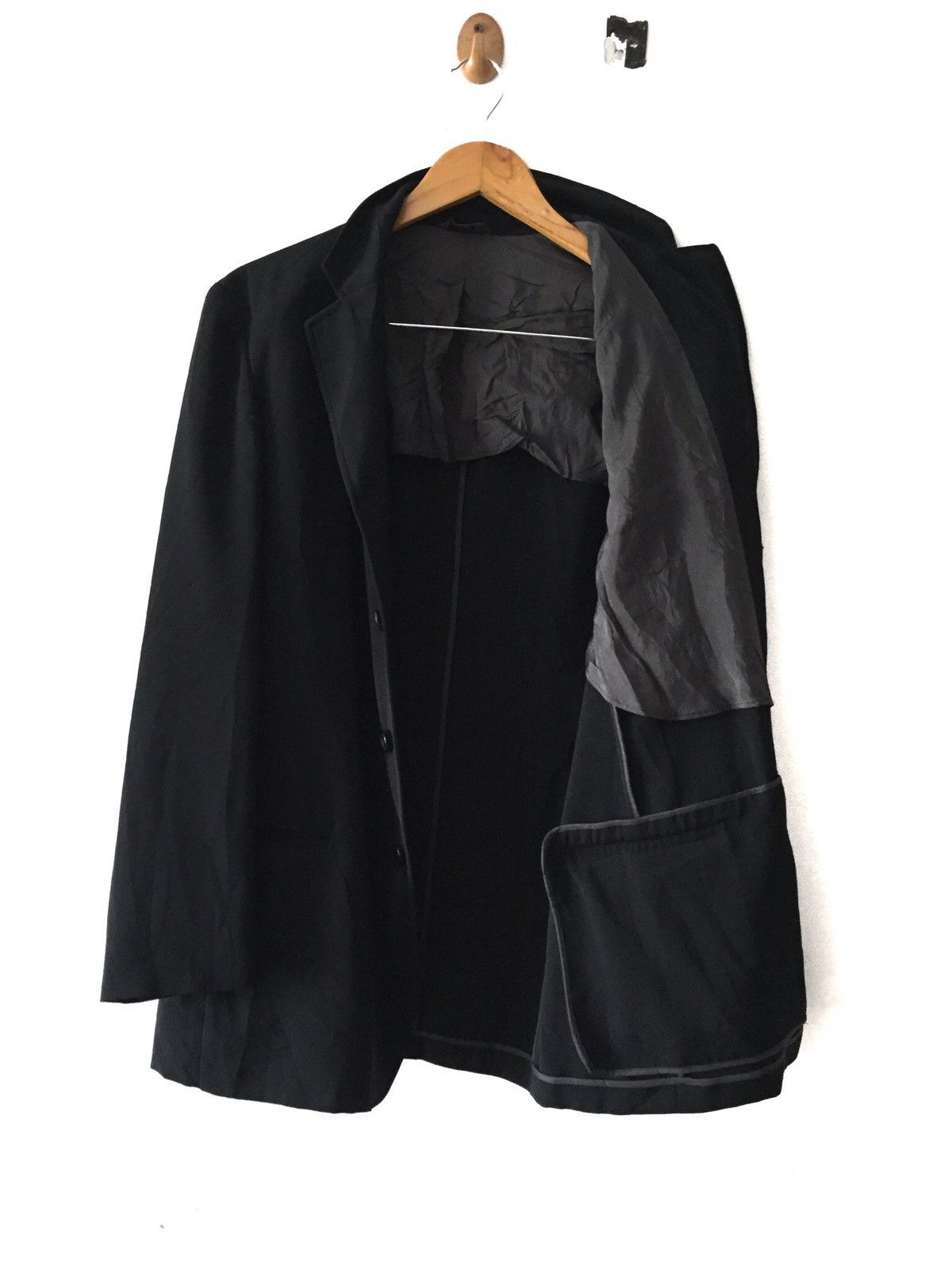 Armani Armani collection black made in italy Size US M / EU 48-50 / 2 - 2 Thumbnail