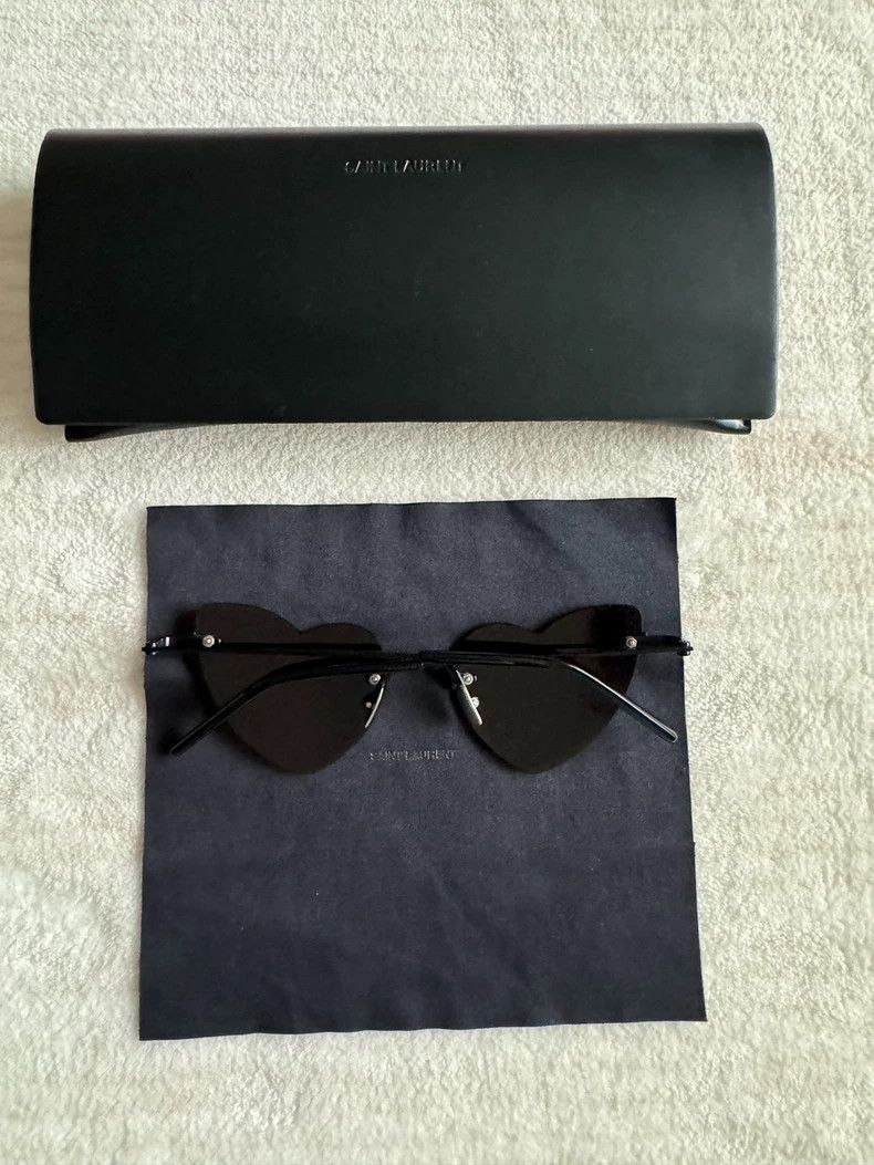 Saint Laurent Paris Limited Edition Heart Sunglasses-dmc Size ONE SIZE - 2 Thumbnail