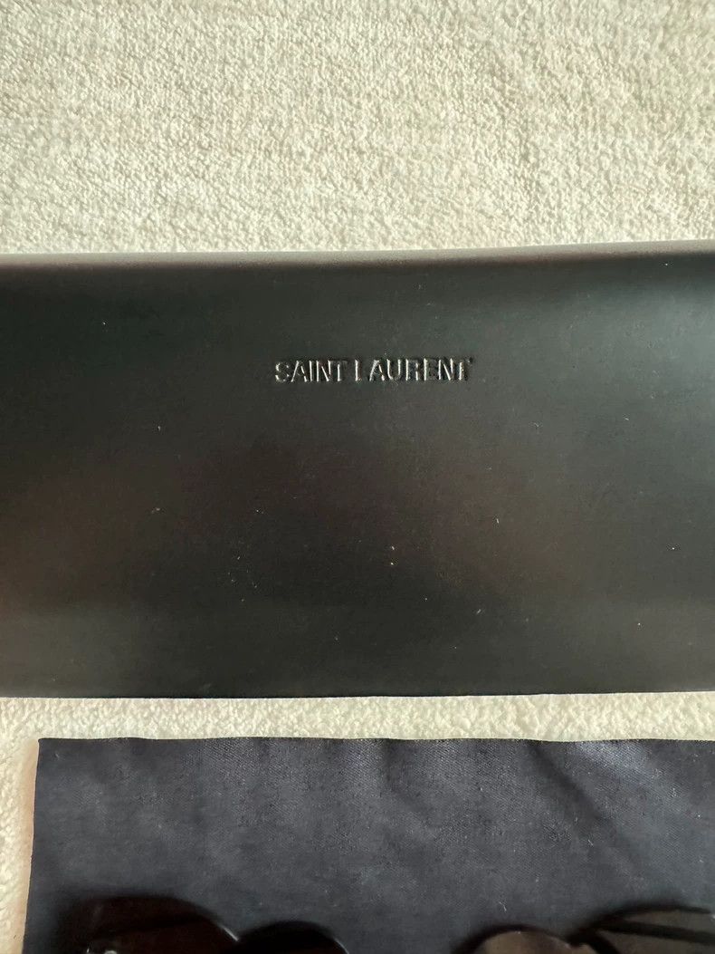 Saint Laurent Paris Limited Edition Heart Sunglasses-dmc Size ONE SIZE - 4 Thumbnail