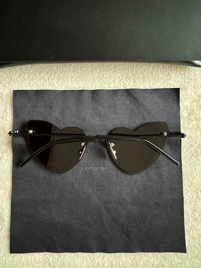 Saint Laurent Paris Limited Edition Heart Sunglasses-dmc Size ONE SIZE - 3 Thumbnail