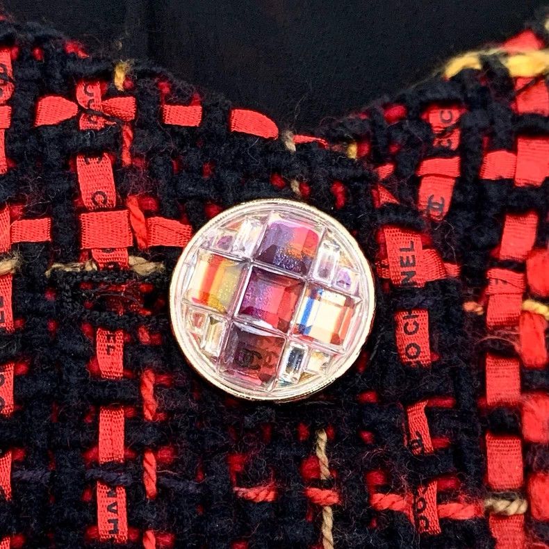 Chanel Red and Black Chanel Round Neck Jacket-dmc Size US XXS / EU 40 - 5 Thumbnail