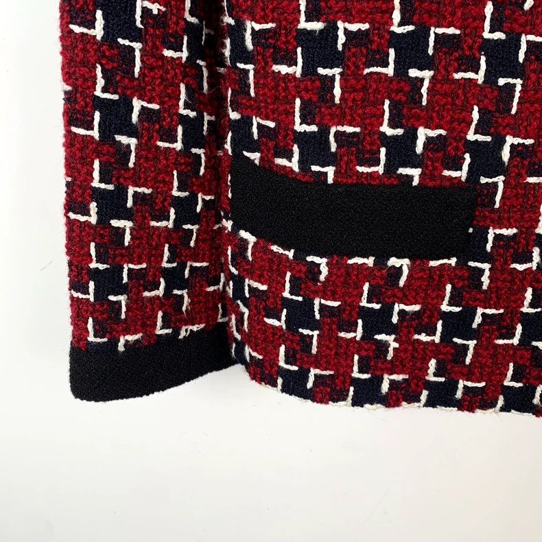 Chanel Red Check Wool Blazer from Chanel-dmc Size US M / EU 48-50 / 2 - 4 Thumbnail
