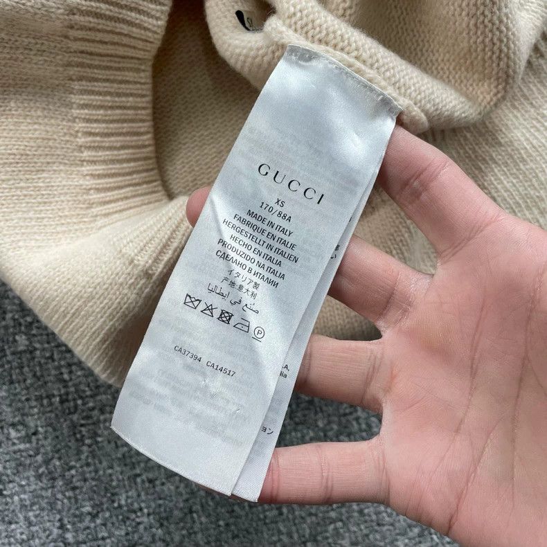 Gucci Gucci Deer Sweater in Ivory Color-dmc Size US XS / EU 42 / 0 - 7 Thumbnail
