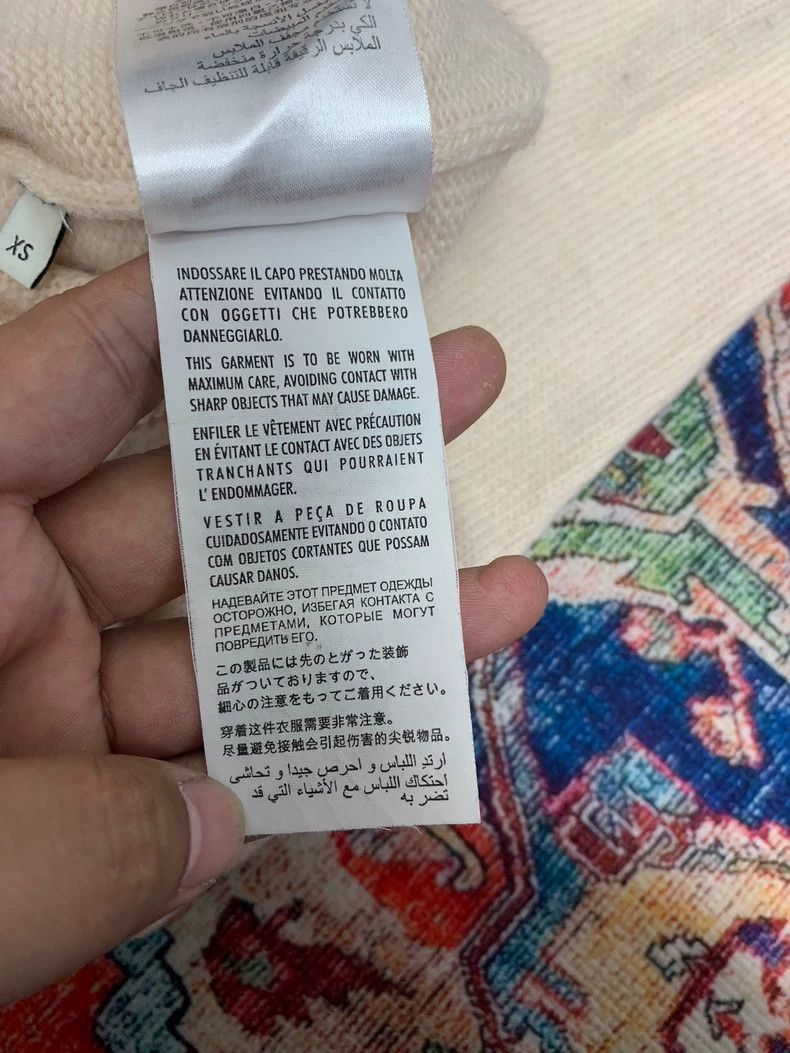 Gucci Gucci Deer Sweater in Excellent Condition-dmc Size US XS / EU 42 / 0 - 7 Thumbnail