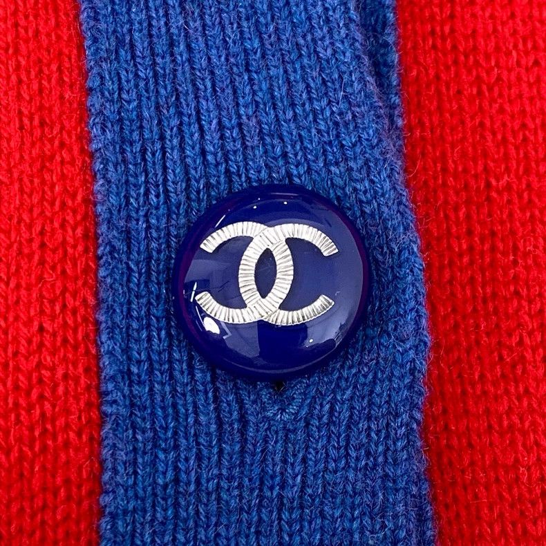 Chanel Red Cashmere V-Neck Knit Cardigan-dmc Size US L / EU 52-54 / 3 - 5 Thumbnail