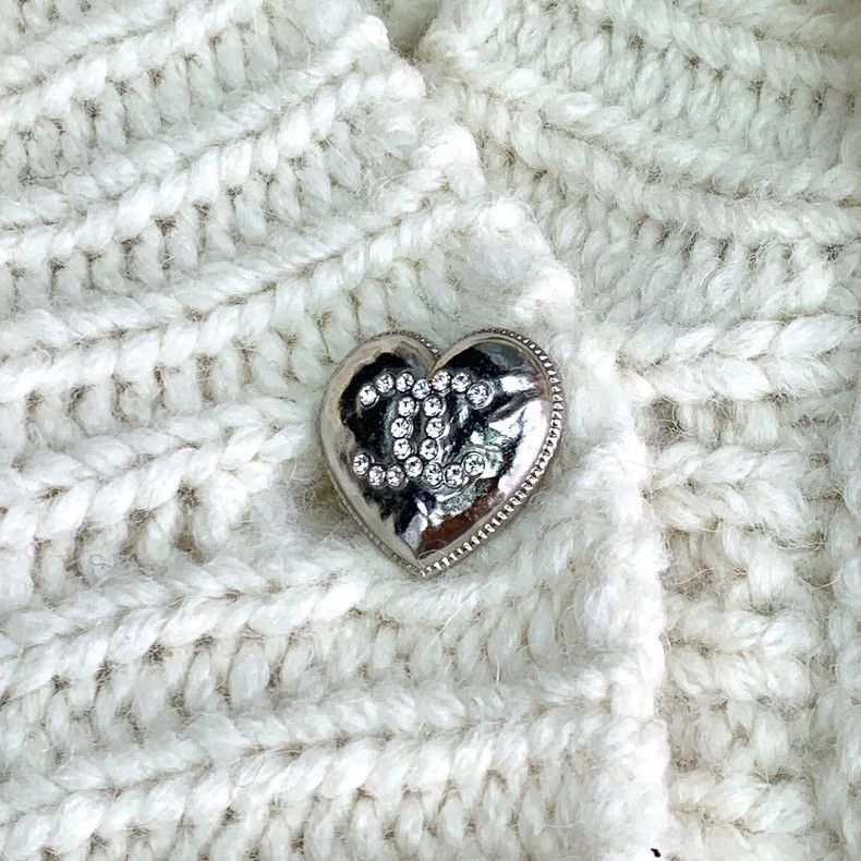 Chanel Beige Heart Button Wool Cardigan-dmc Size US XXS / EU 40 - 6 Thumbnail