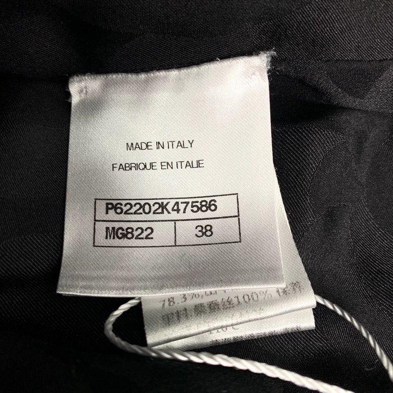 Chanel Black Teddy Jacket with CC Logo-dmc Size US S / EU 44-46 / 1 - 6 Thumbnail