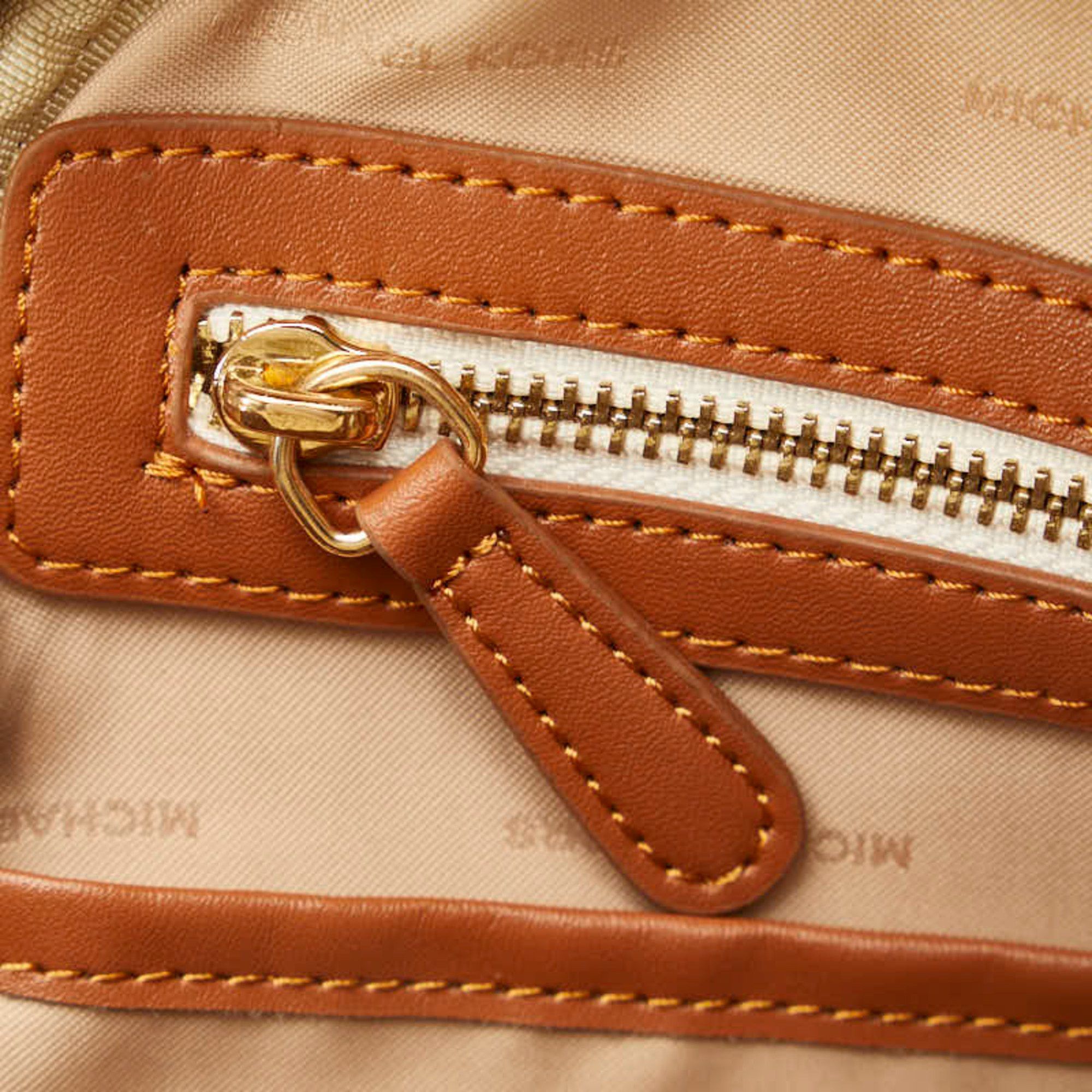 Michael Kors Michael Kors Patterned Backpack White Brown PVC Leather Women's Size ONE SIZE - 6 Thumbnail