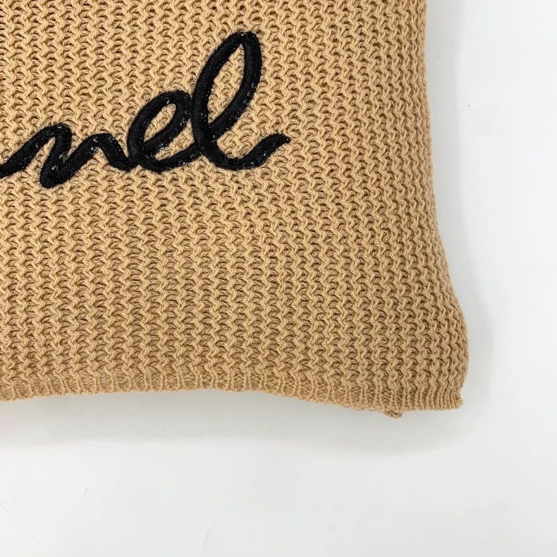 Chanel Beige Chanel Logo Knit Cashmere Scarf-dmc Size ONE SIZE - 4 Thumbnail