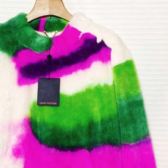 Louis Vuitton Louis Vuitton SS23 Colorful Logo Sweatshirt-dmc Size US M / EU 48-50 / 2 - 3 Thumbnail