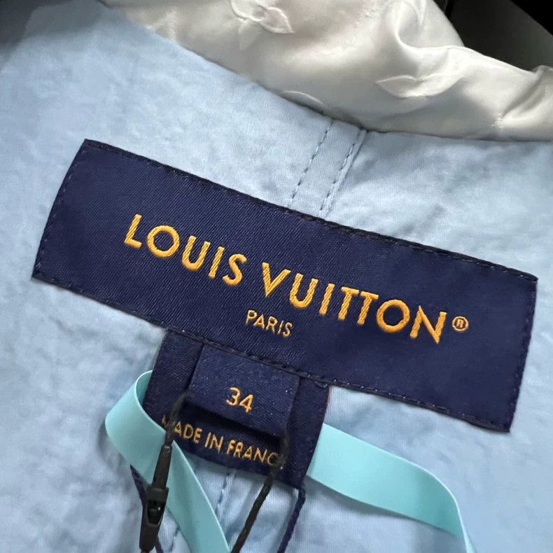 Louis Vuitton Louis Vuitton Ice Blue Hooded Jacket-dmc Size US XS / EU 42 / 0 - 5 Thumbnail