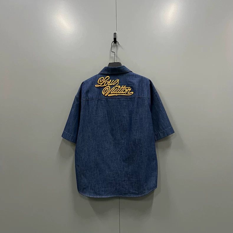 Louis Vuitton Louis Vuitton Blue Embroidered Logo Short Sleeve Shirt-dmc Size US L / EU 52-54 / 3 - 2 Thumbnail