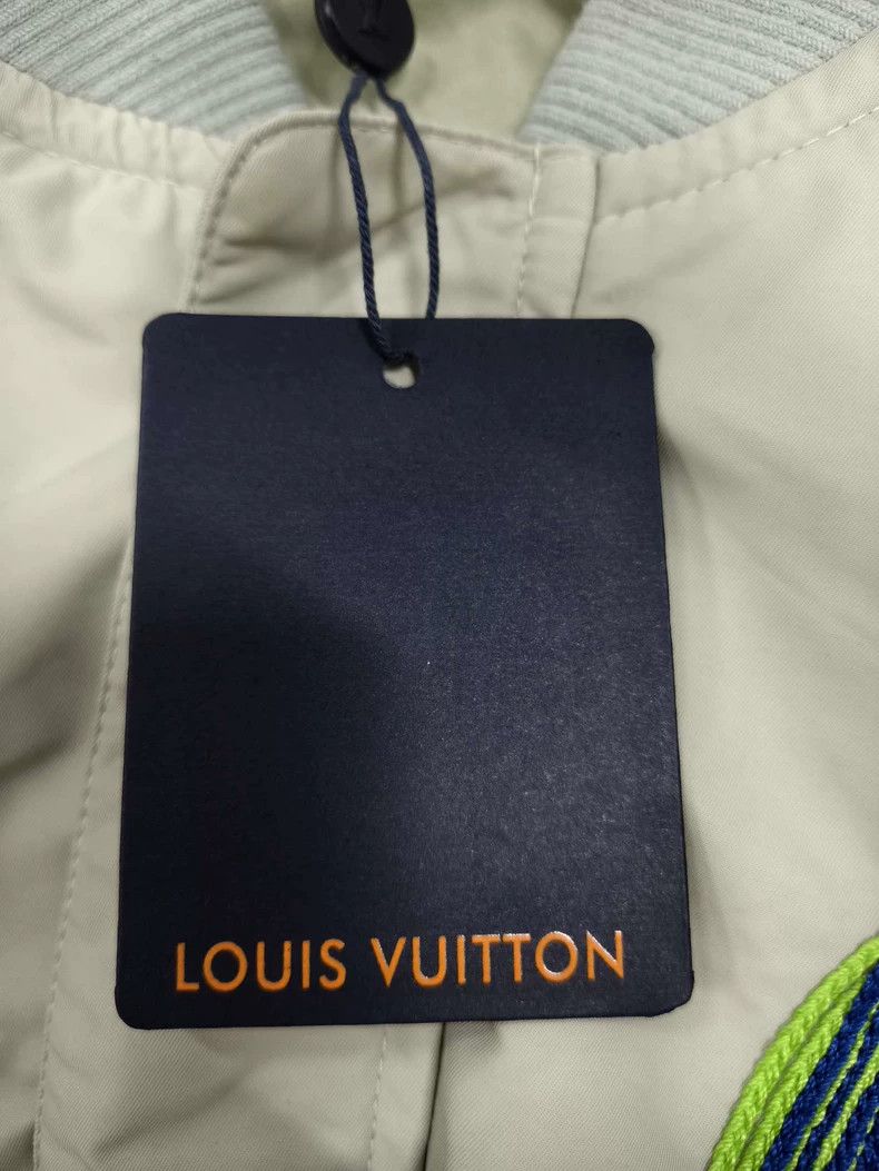 Louis Vuitton Louis Vuitton Light Green Embroidered Bomber Jacket-dmc Size US M / EU 48-50 / 2 - 4 Thumbnail
