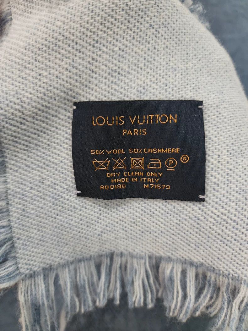 Louis Vuitton Louis Vuitton Blue Logo Scarf-dmc Size ONE SIZE - 4 Thumbnail
