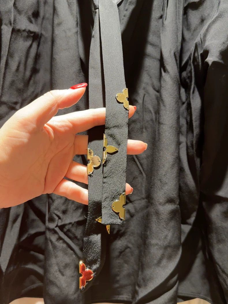 Louis Vuitton Louis Vuitton Black Silk Shirt-dmc Size US M / EU 48-50 / 2 - 2 Thumbnail
