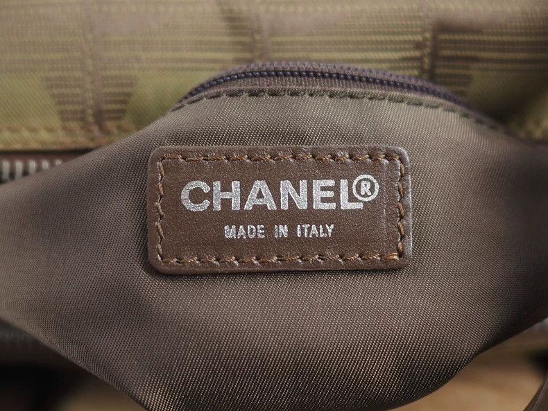 Chanel Vintage Chanel Choco Bar Travel Bag-dmc Size ONE SIZE - 7 Thumbnail