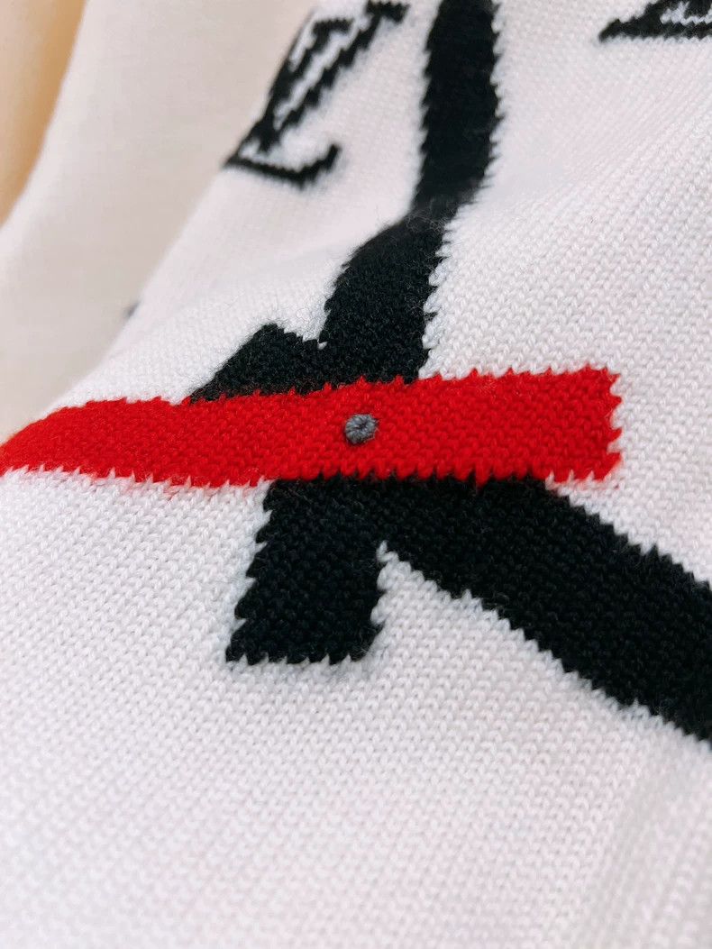 Louis Vuitton Louis Vuitton White Clock Sweater L Size-dmc Size US L / EU 52-54 / 3 - 7 Thumbnail