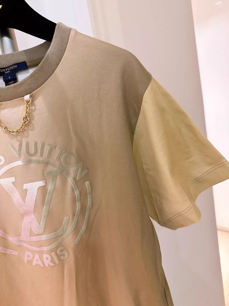 Louis Vuitton Louis Vuitton Gradient Logo Short Sleeve Tee-dmc Size US S / EU 44-46 / 1 - 4 Thumbnail