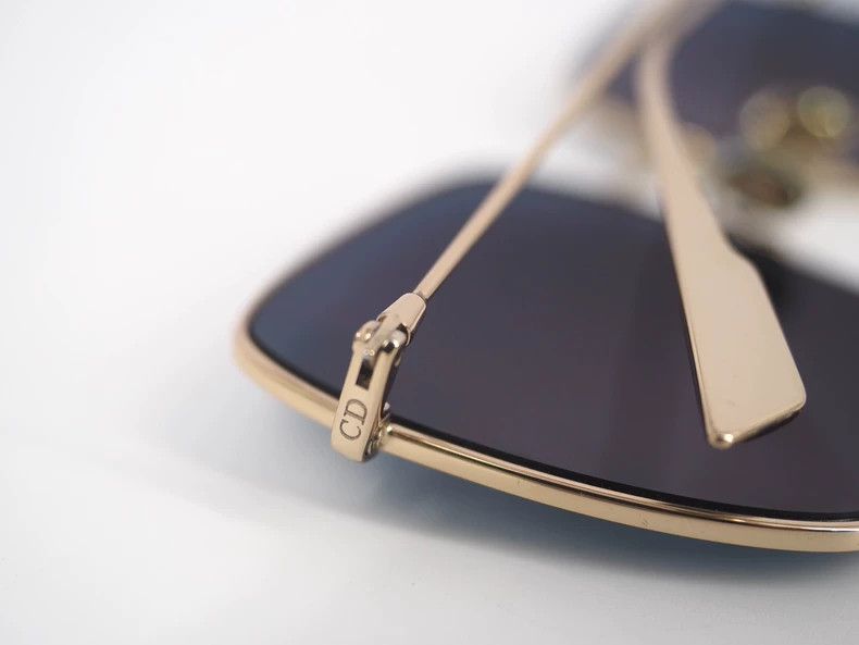 Dior Christian Dior Gold Blue Sunglasses-dmc Size ONE SIZE - 4 Thumbnail