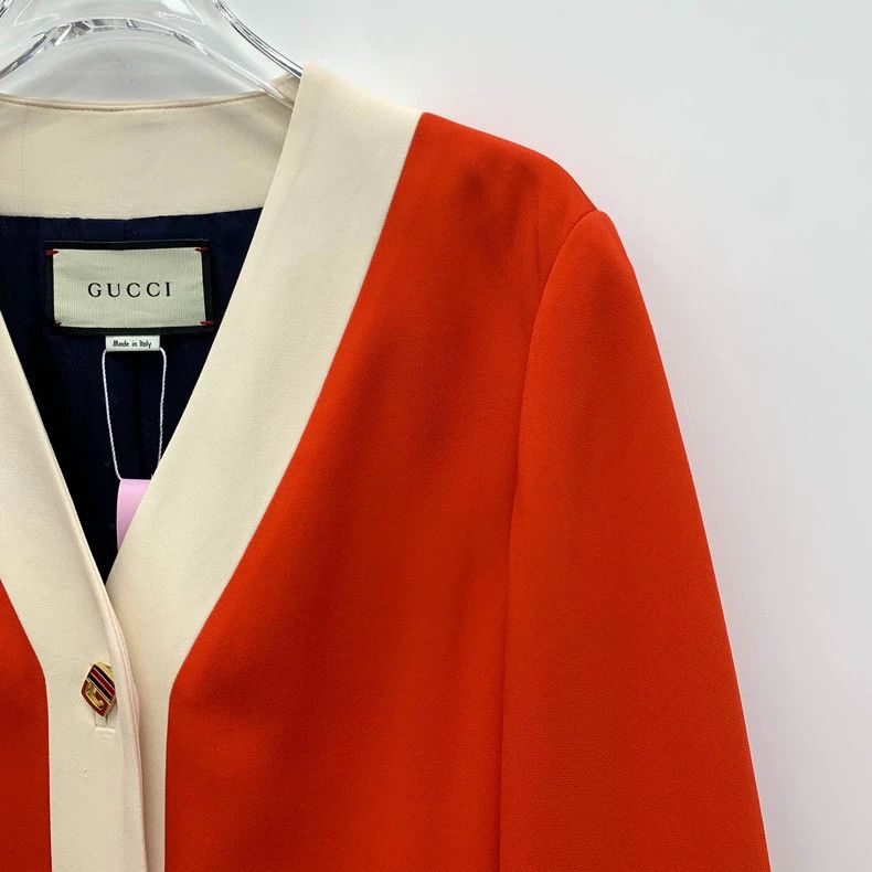 Gucci Gucci Red V-Neck Button-Up Cardigan-dmc Size US M / EU 48-50 / 2 - 3 Thumbnail