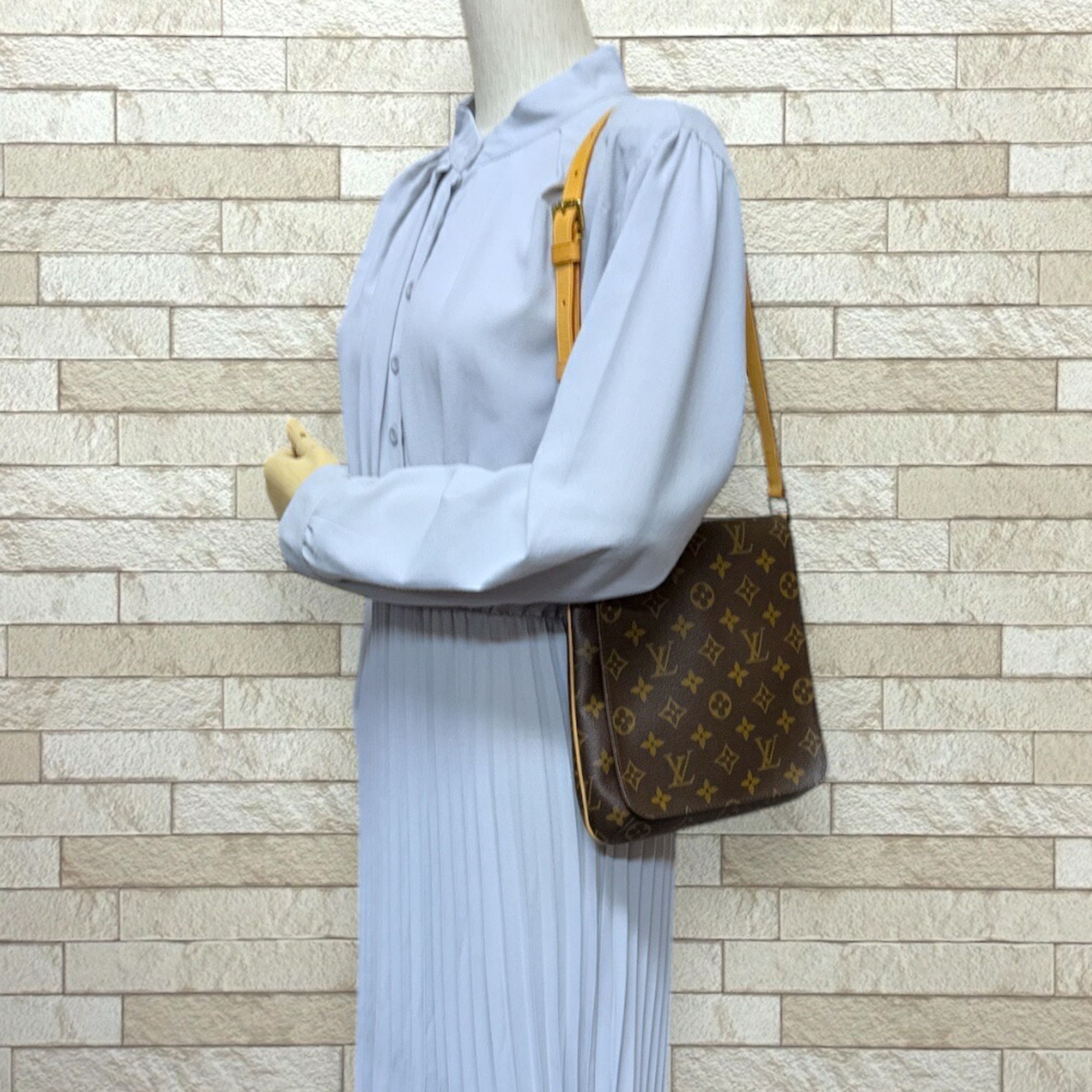 Louis Vuitton Louis Vuitton Multiclés shoulder Size ONE SIZE - 8 Thumbnail