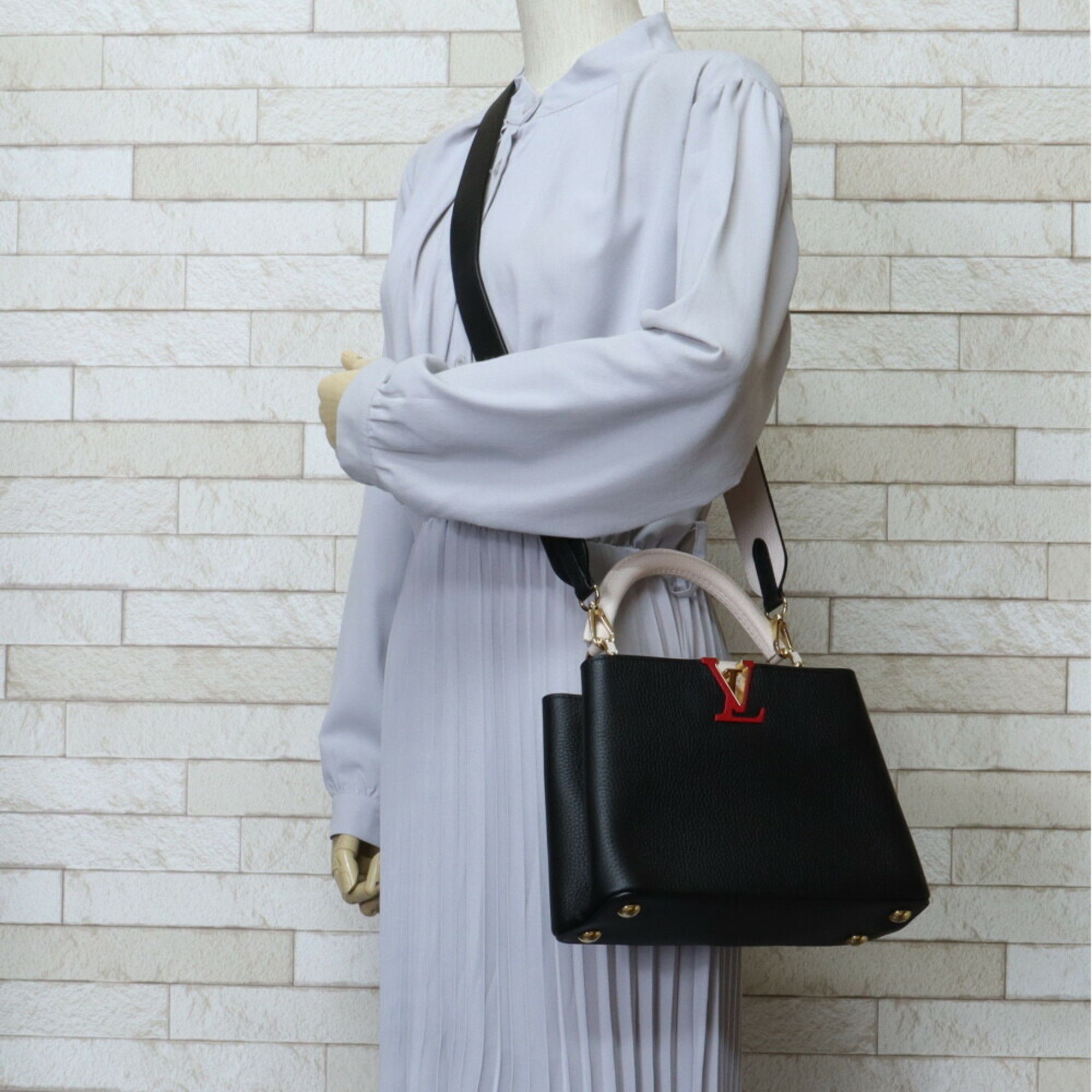 Louis Vuitton Louis Vuitton Capucines shoulder Size ONE SIZE - 6 Thumbnail