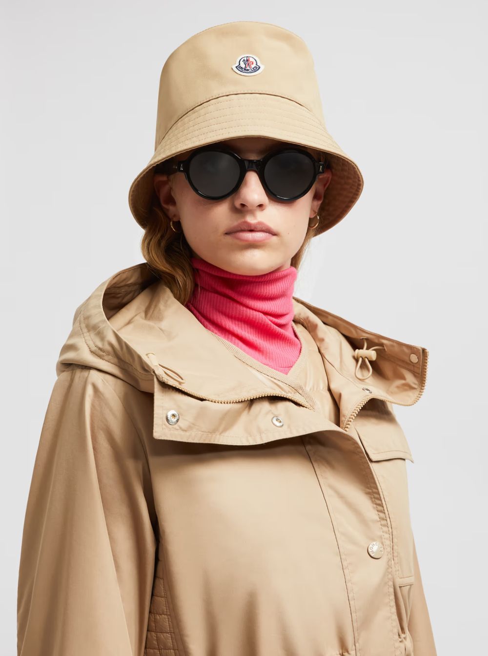 Moncler Beige Bucket Hat with Dropped Wide Brim and Logo Patch on the Front in Cotton Blend Woman Size ONE SIZE - 4 Thumbnail
