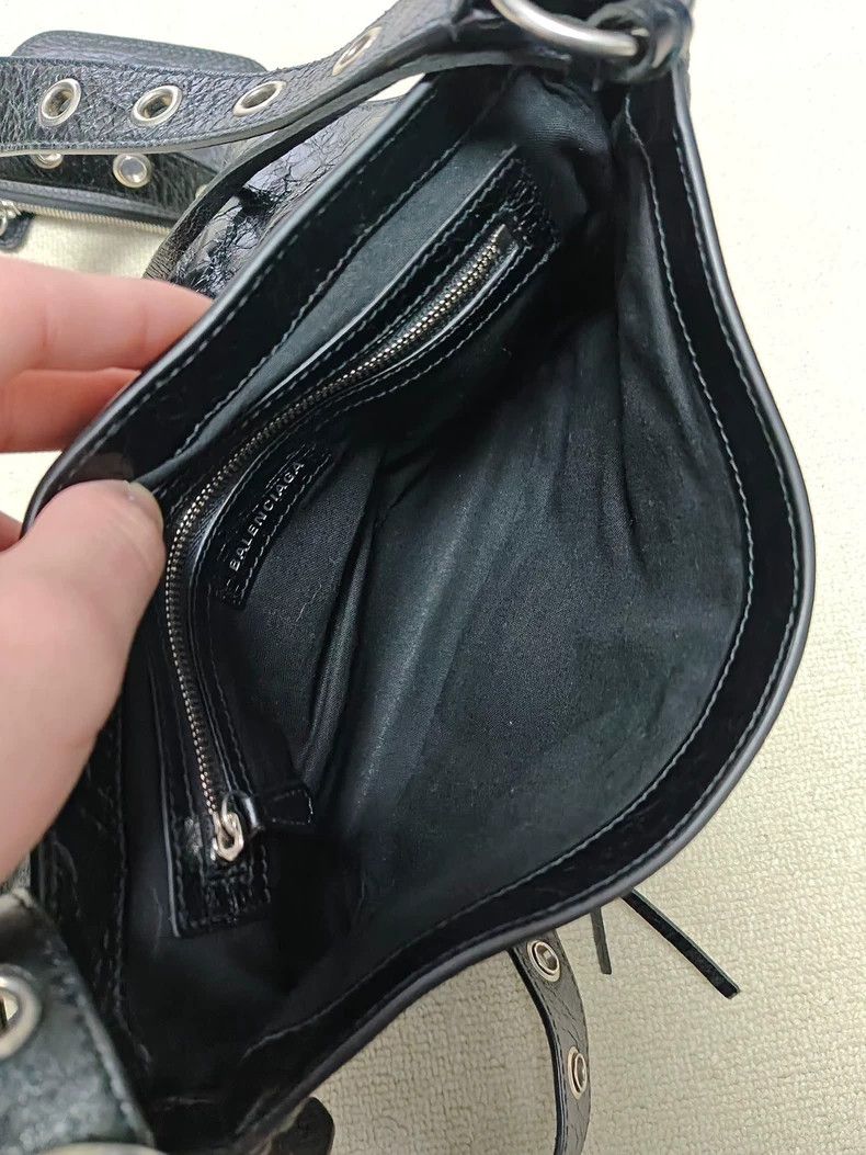 Balenciaga Balenciaga Le Cagole Shoulder Bag-dmc Size ONE SIZE - 8 Thumbnail