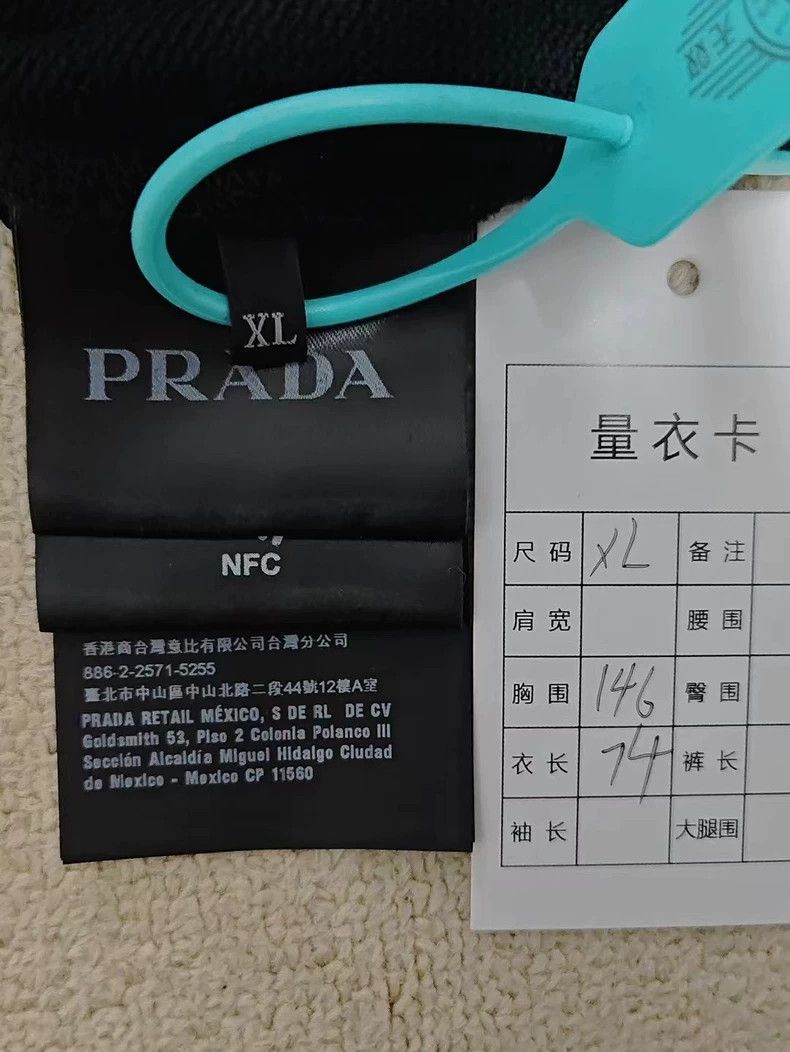 Prada Prada Long Sleeve Sweatshirt with Logo-dmc Size US XL / EU 56 / 4 - 5 Thumbnail