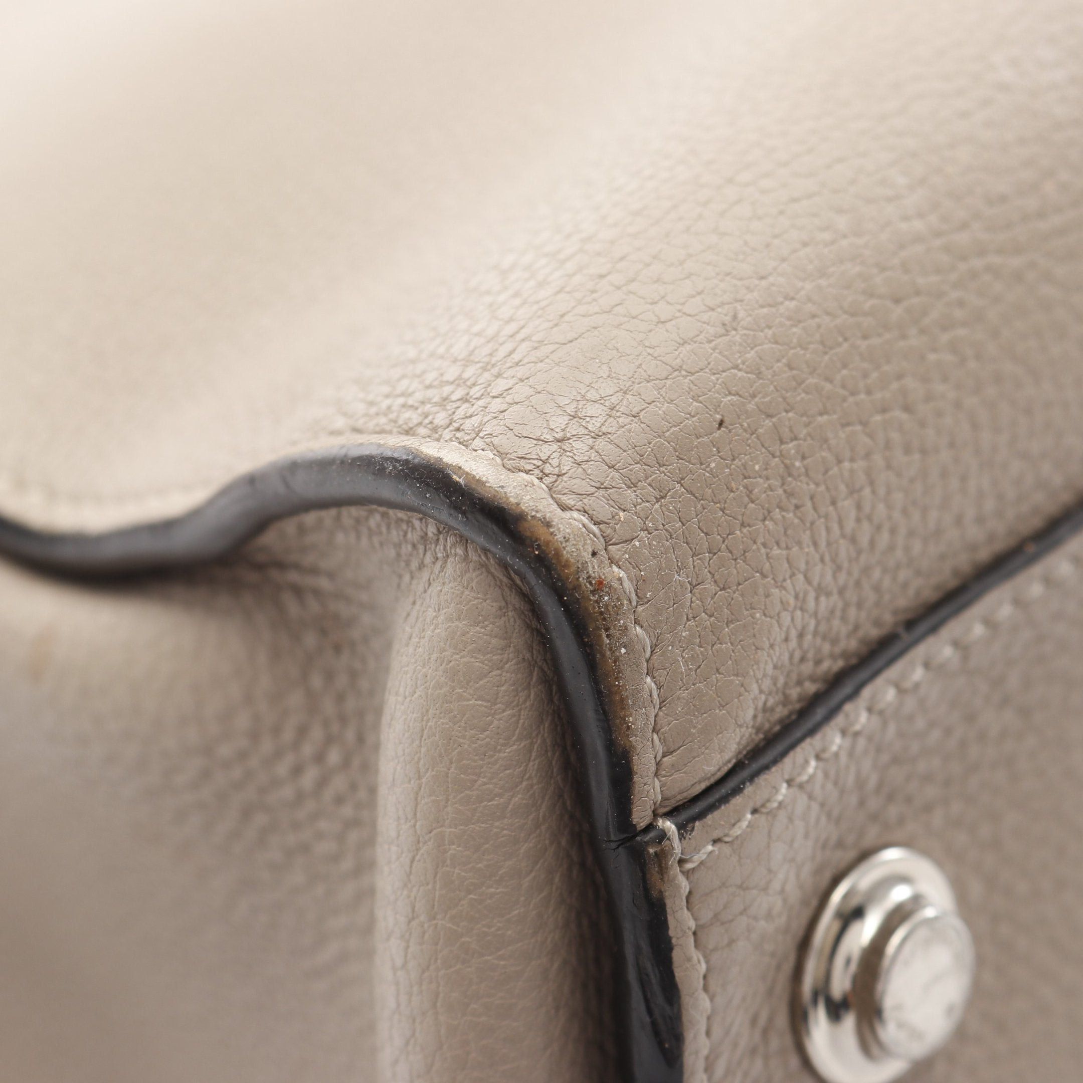 Louis Vuitton Louis Vuitton City Steamer Mm Carré Handbag Taurillon Leather Gray Beige Size ONE SIZE - 9 Thumbnail